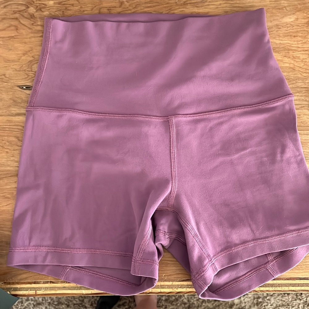 lululemon Align shorts 4”